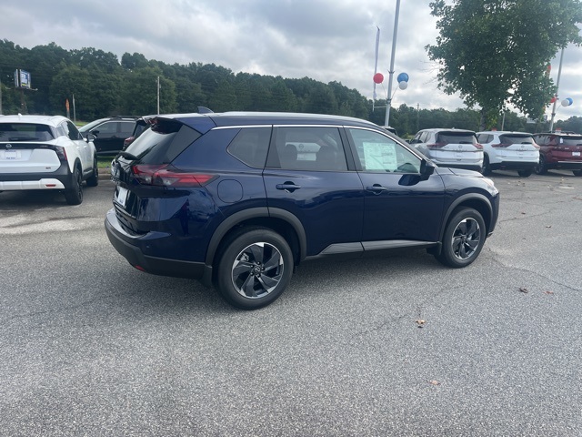2026 Nissan Rogue SV photo 4