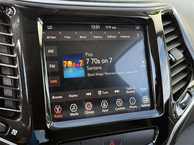 2019 Jeep Cherokee Limited photo 3