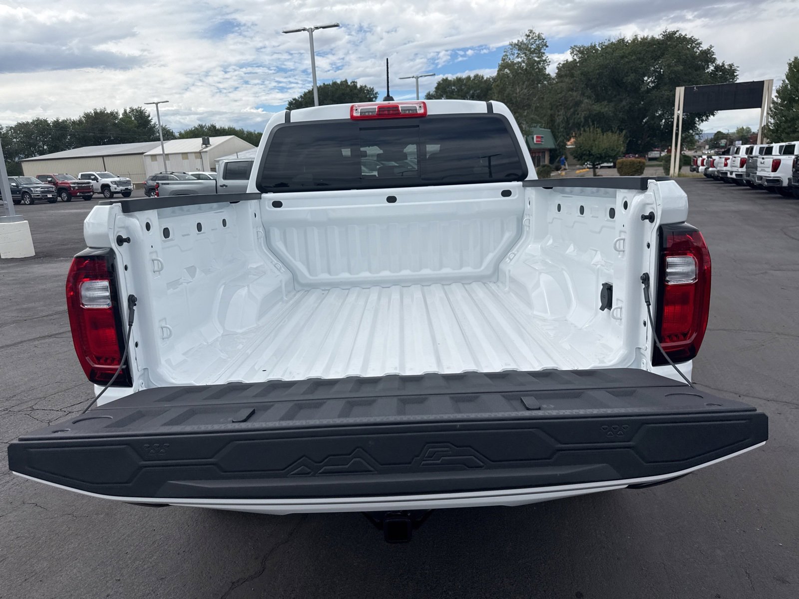 2026 Gmc Canyon Elevation photo 31