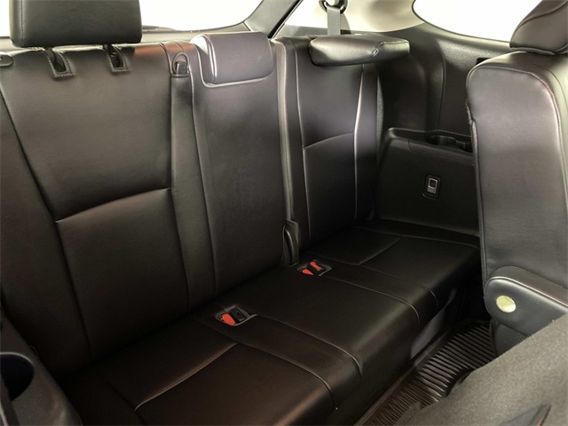 2023 Toyota Highlander XLE photo 12