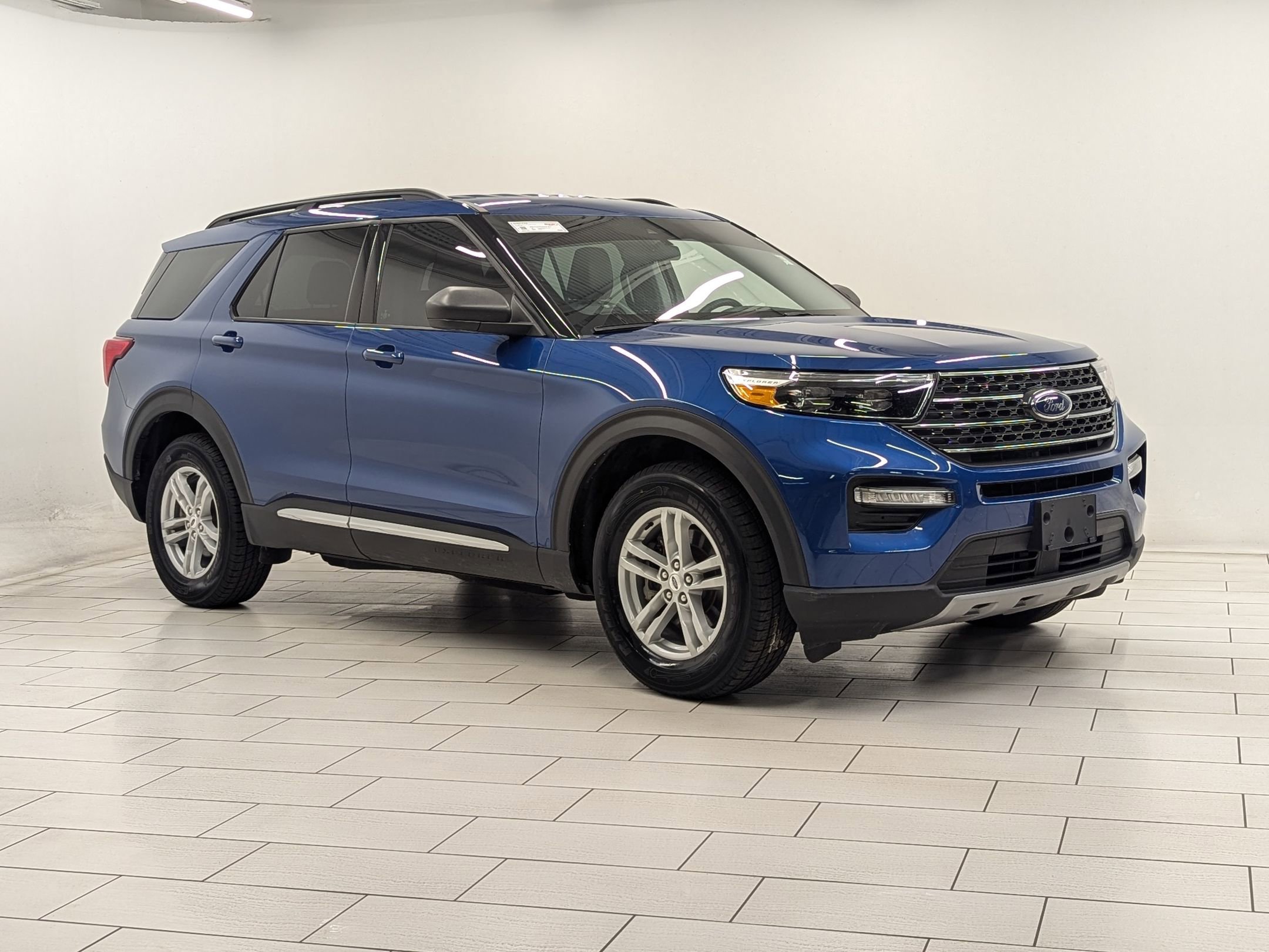 2022 Ford Explorer XLT photo 5