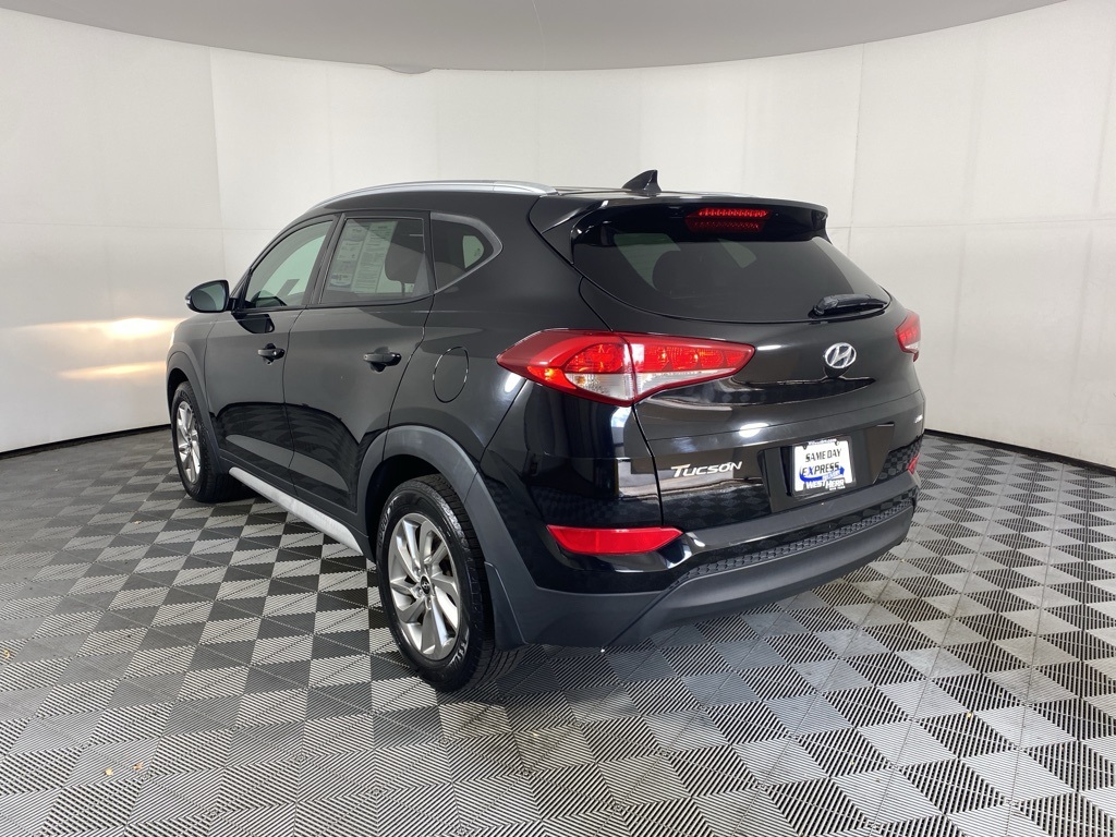 2017 Hyundai Tucson SE Plus photo 5