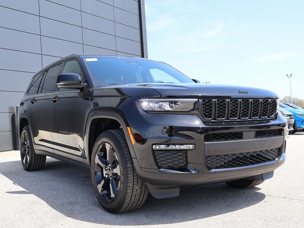 2025 Jeep Grand Cherokee Limited photo 6