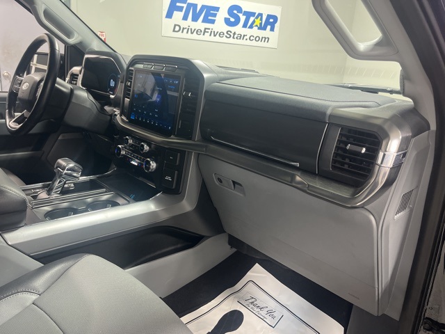 2022 Ford F-150 Lariat photo 24