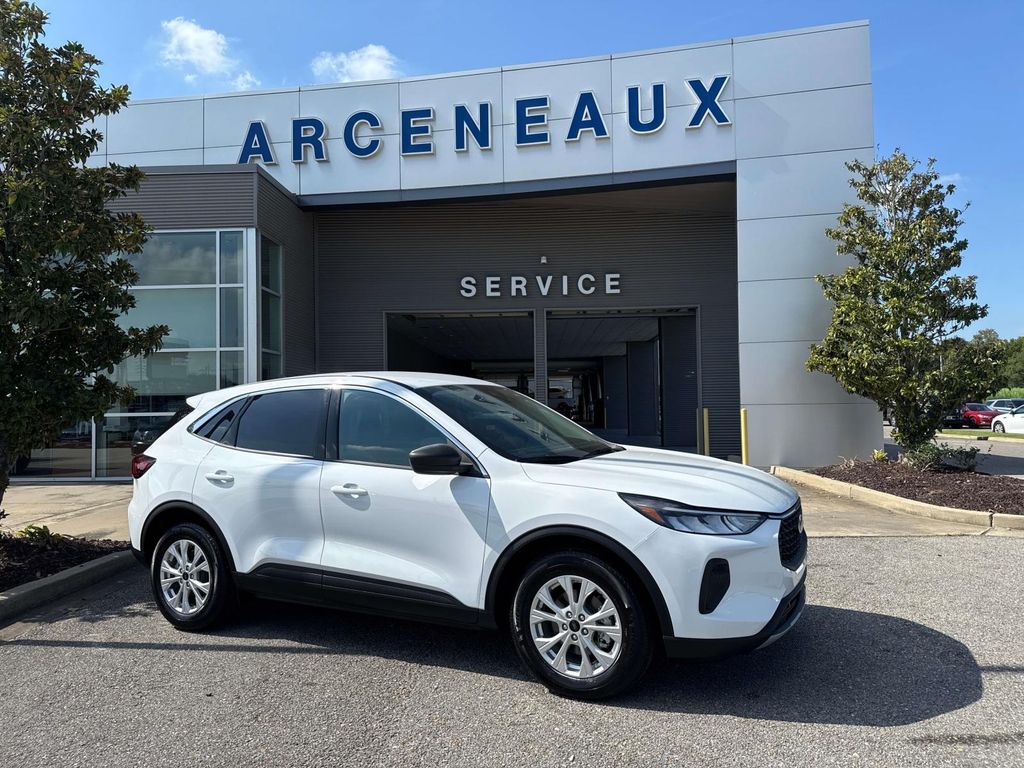 2024 Ford Escape
