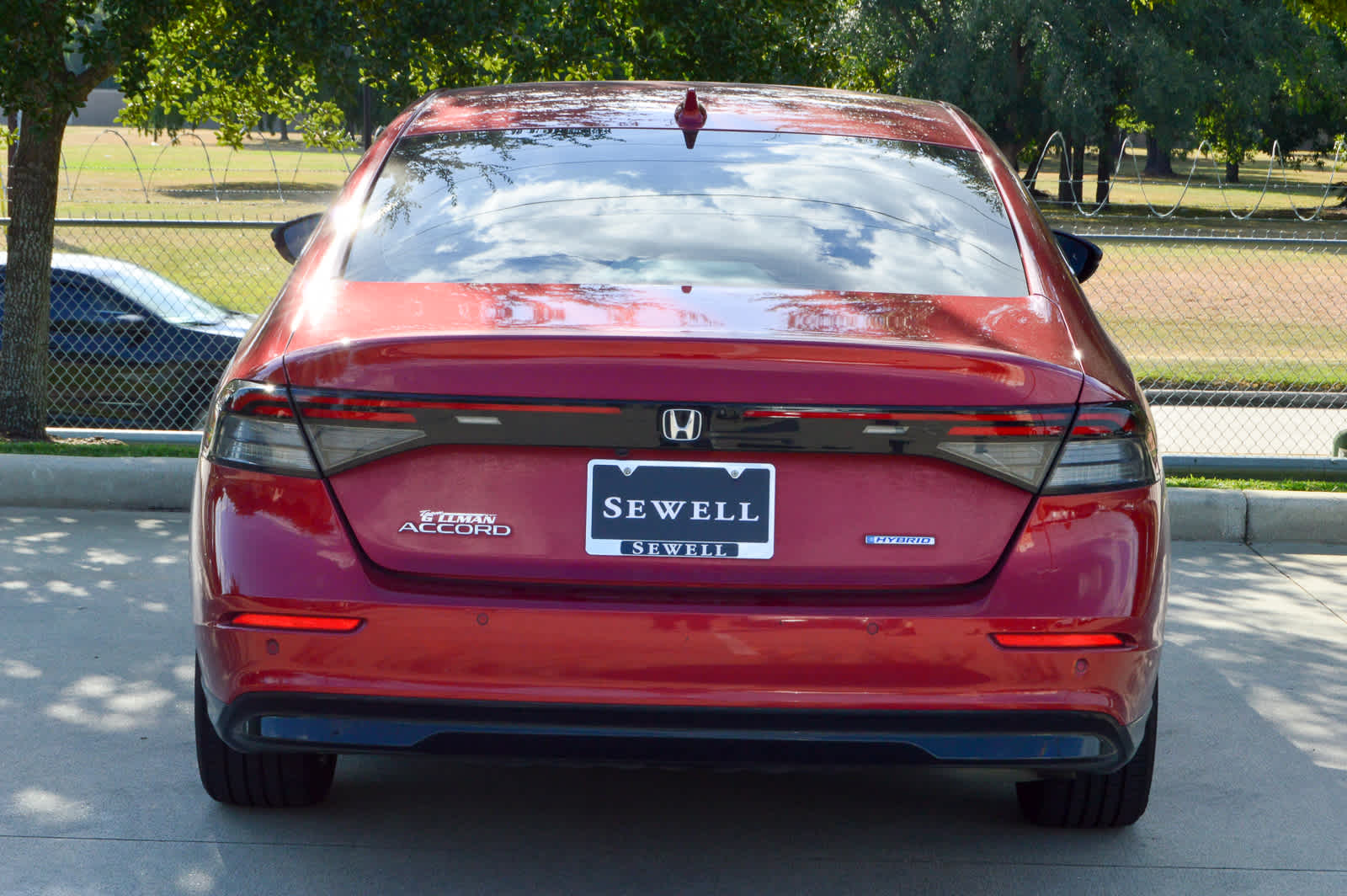 2024 Honda Accord Hybrid EX-L photo 4