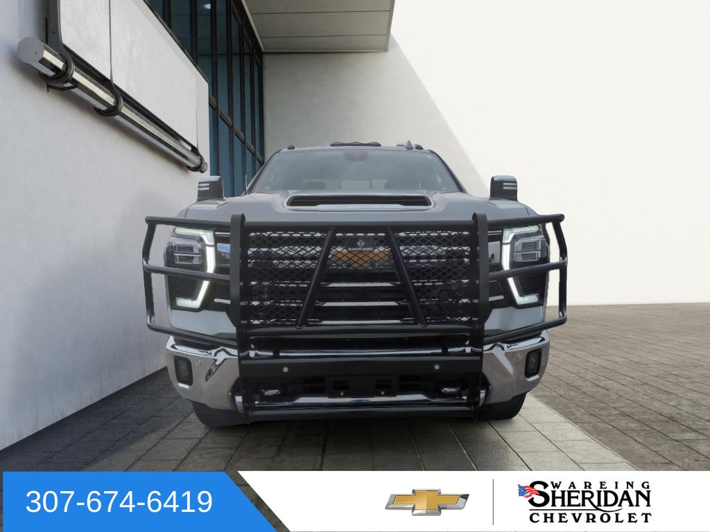 2024 Chevrolet Silverado 2500HD LTZ photo 2