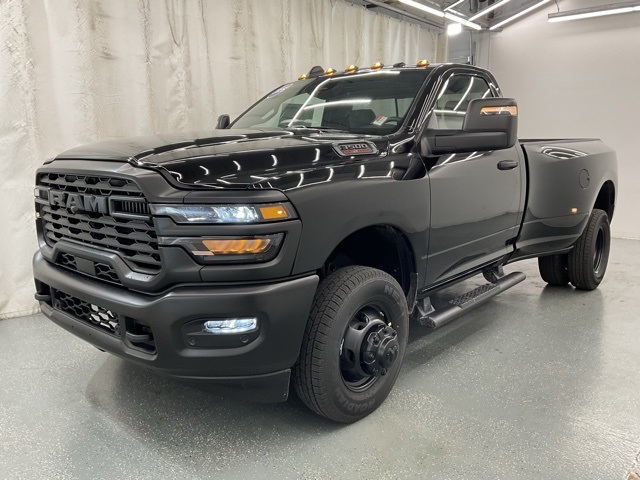 2026 Ram 3500 Tradesman photo 4