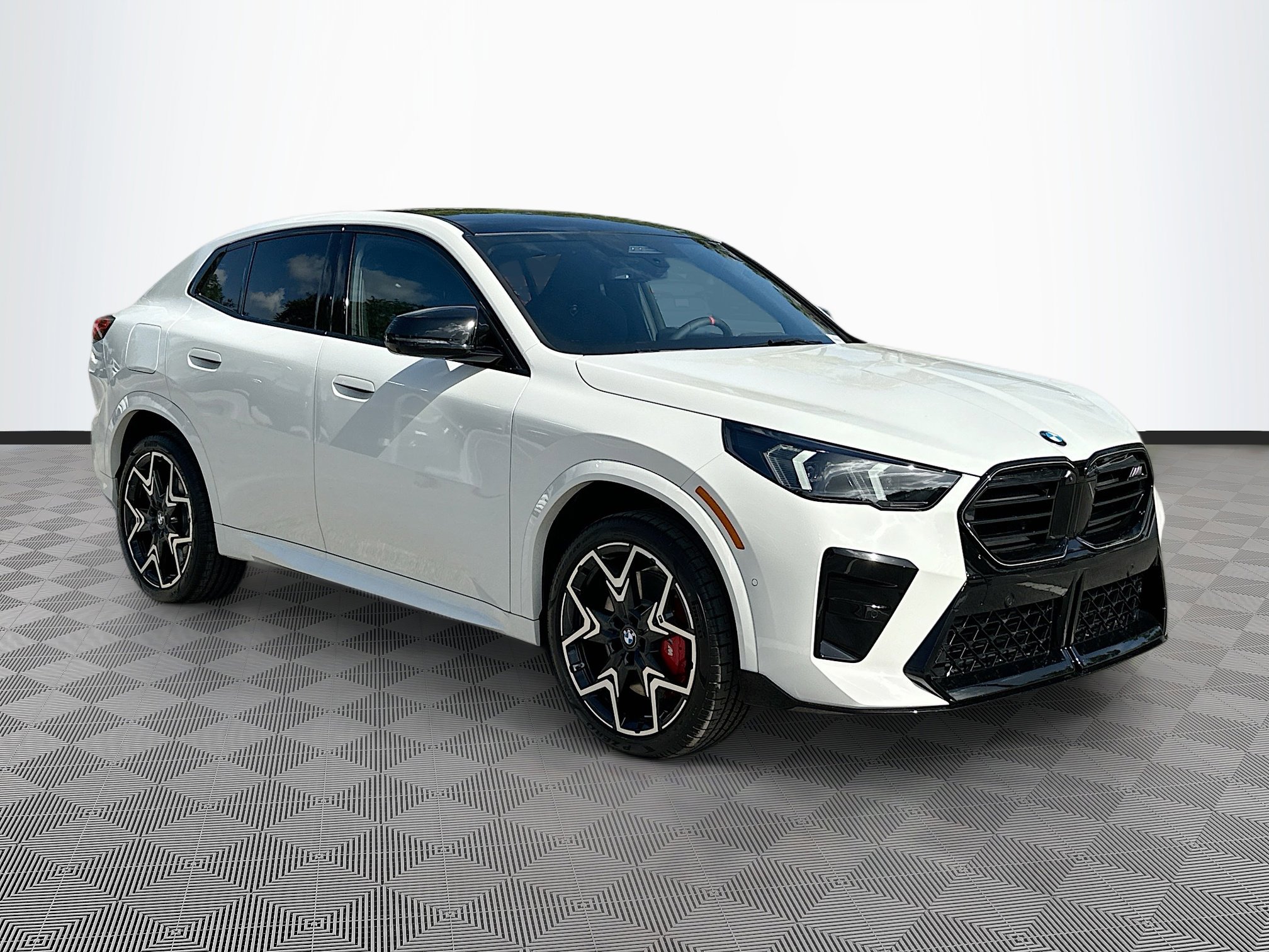 2025 BMW X2 35i's photo