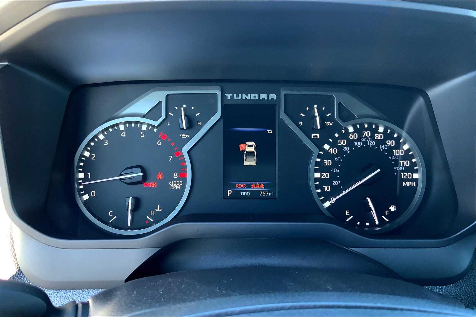 2025 Toyota Tundra SR5 CrewMax photo 22