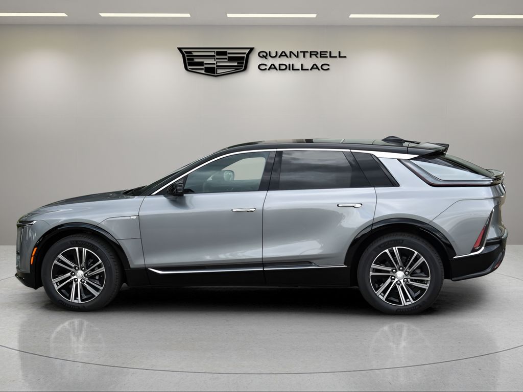 2025 Cadillac Lyriq Luxury photo 7