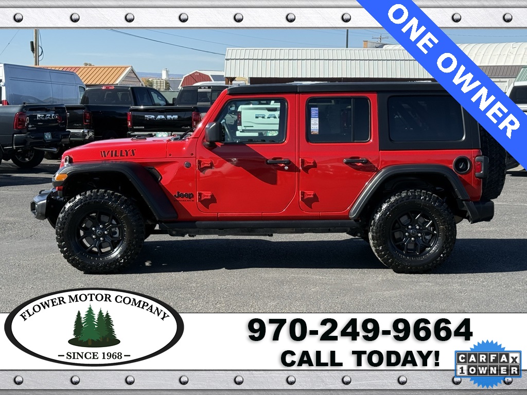 2024 Jeep Wrangler Willys photo 4