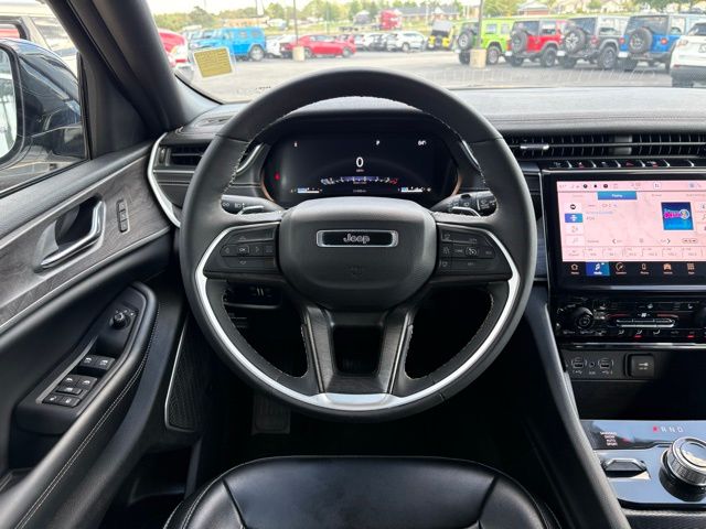2024 Jeep Grand Cherokee Limited photo 13