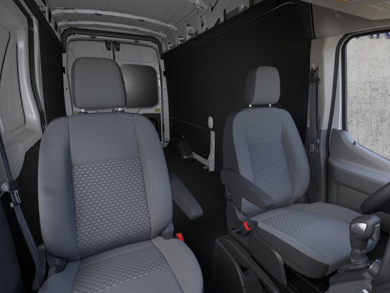 2025 Ford Transit photo 7
