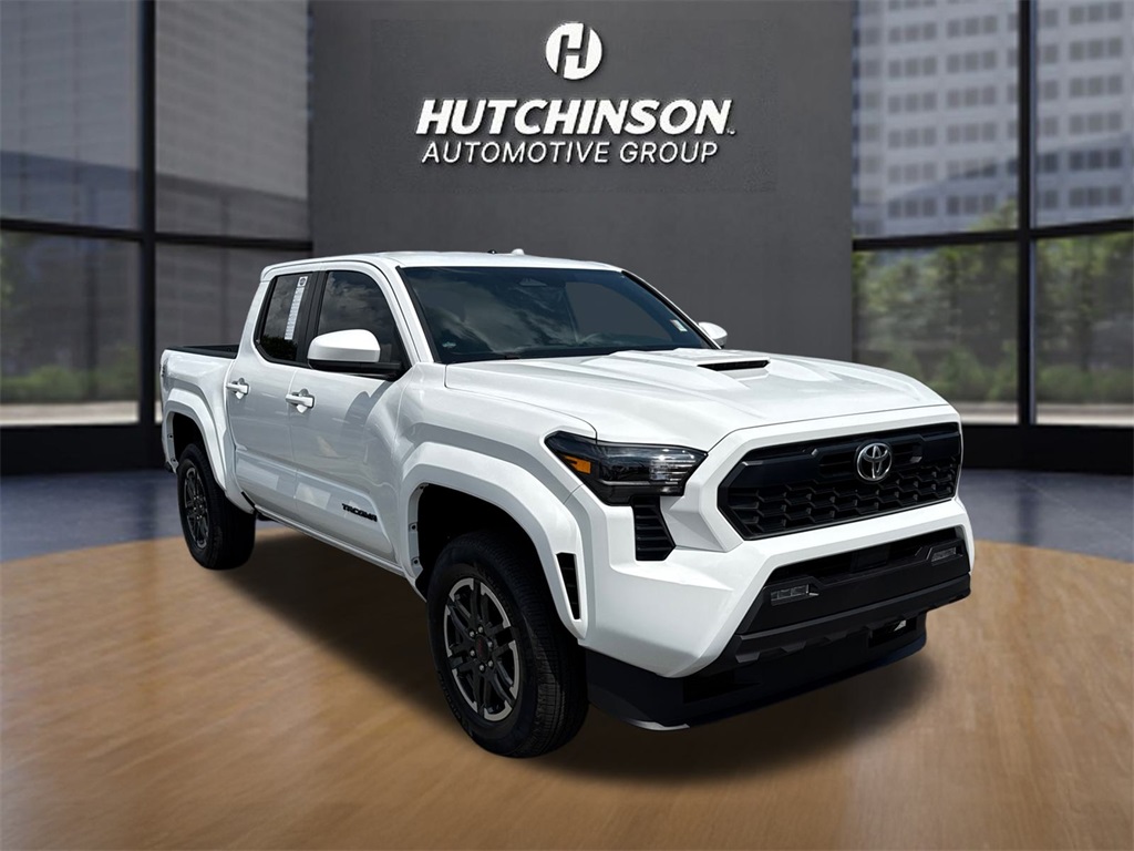 2025 Toyota Tacoma TRD Sport's photo