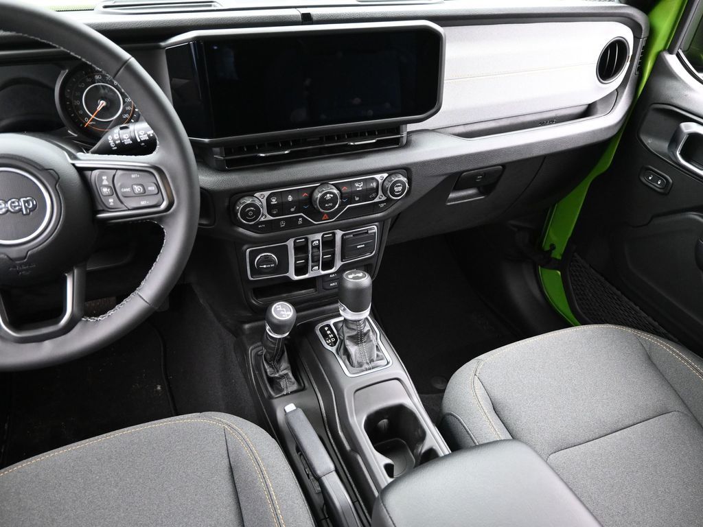 2025 Jeep Wrangler Sport S photo 10