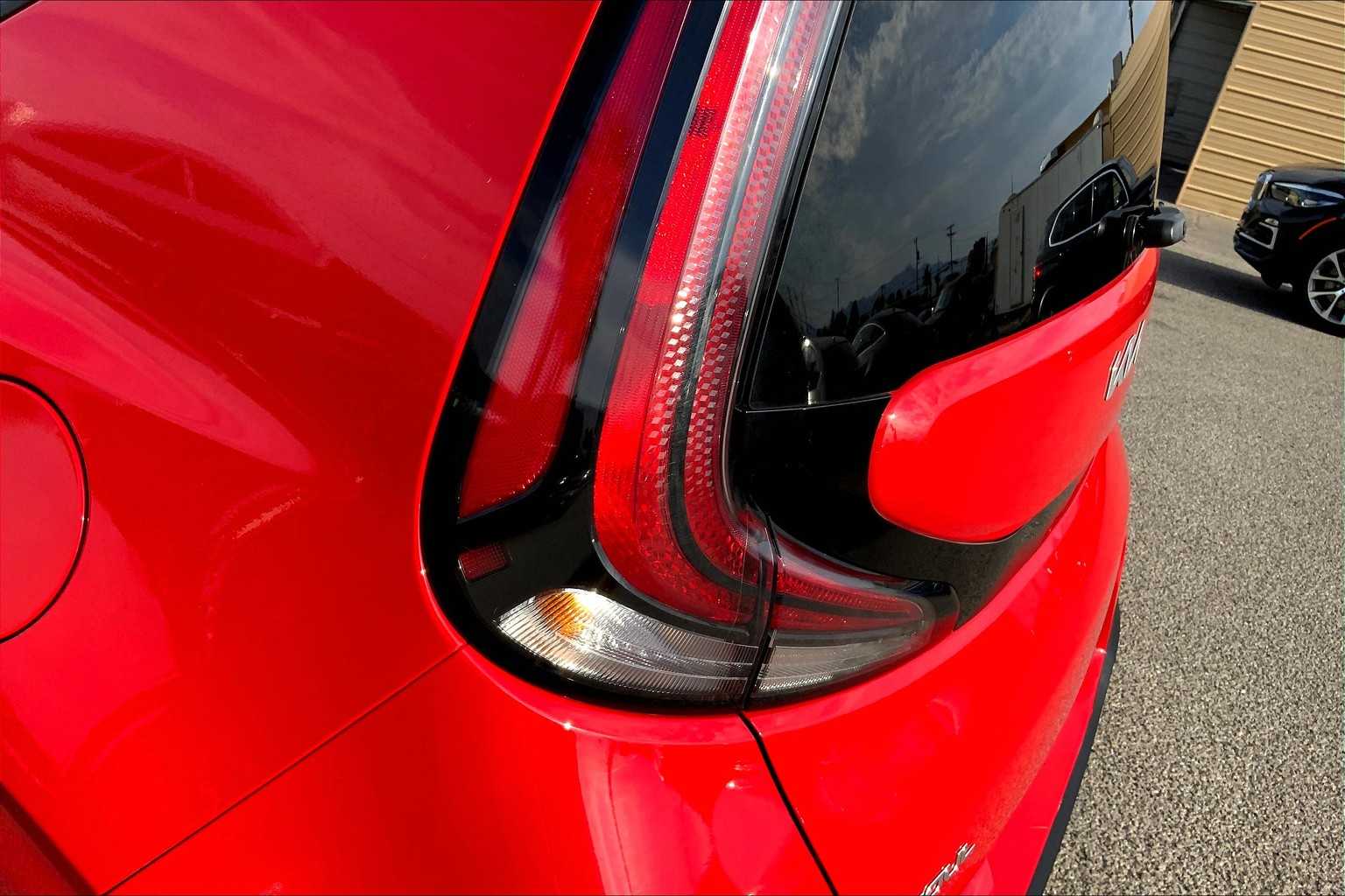 2023 Kia Soul LX photo 26