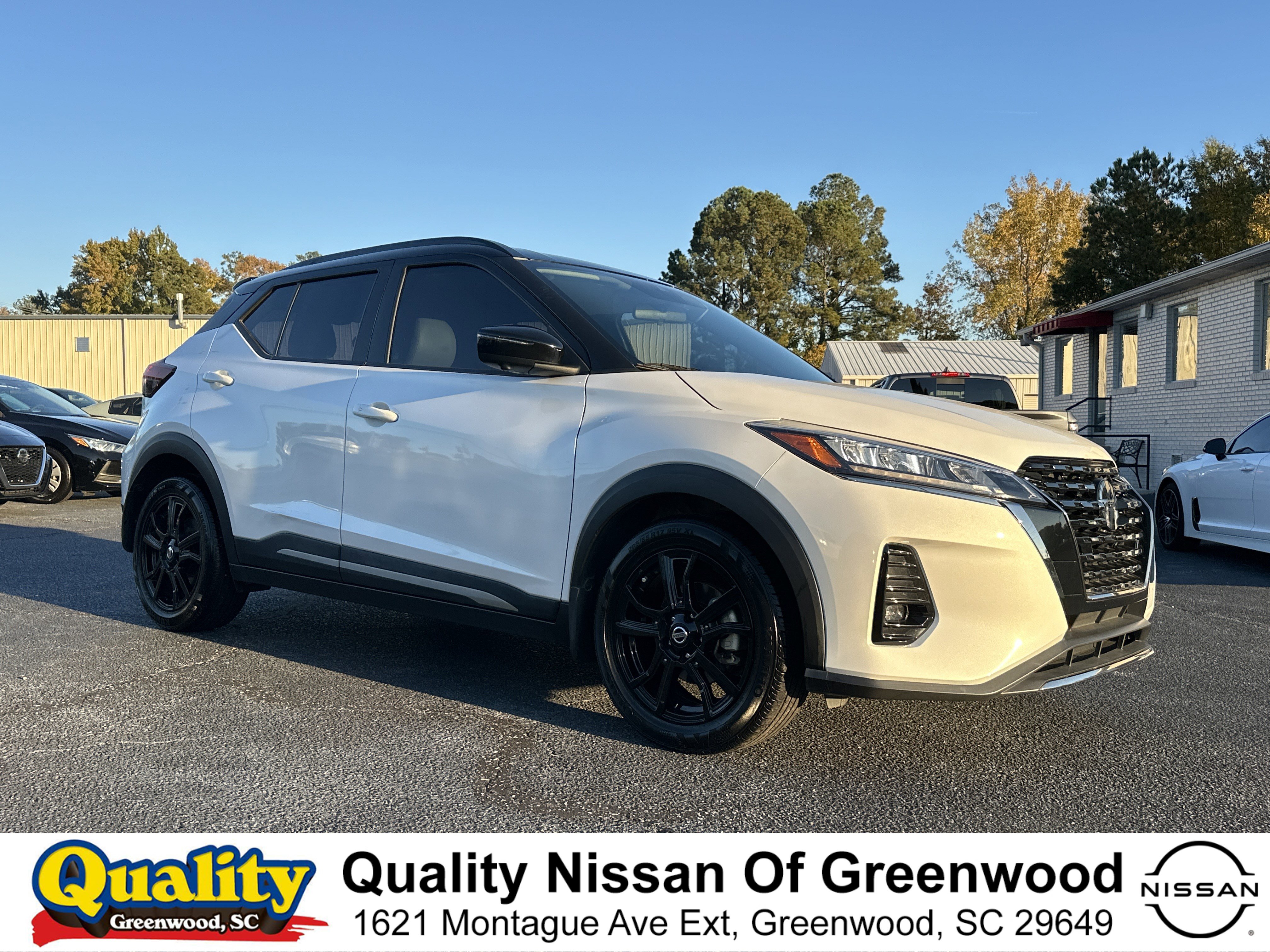 2021 Nissan Kicks SR