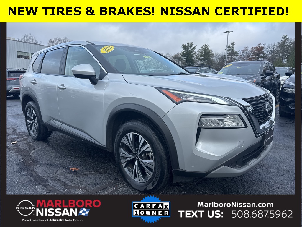 2023 Nissan Rogue SV's photo