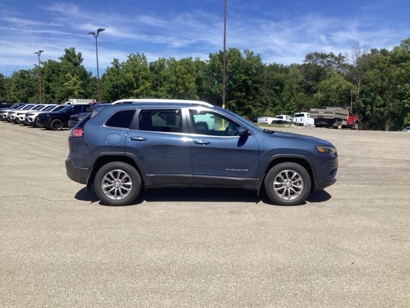 2021 Jeep Cherokee Latitude Lux photo 8