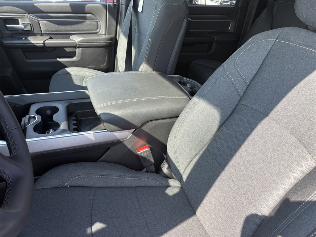 2026 Ram 2500 Big Horn photo 15