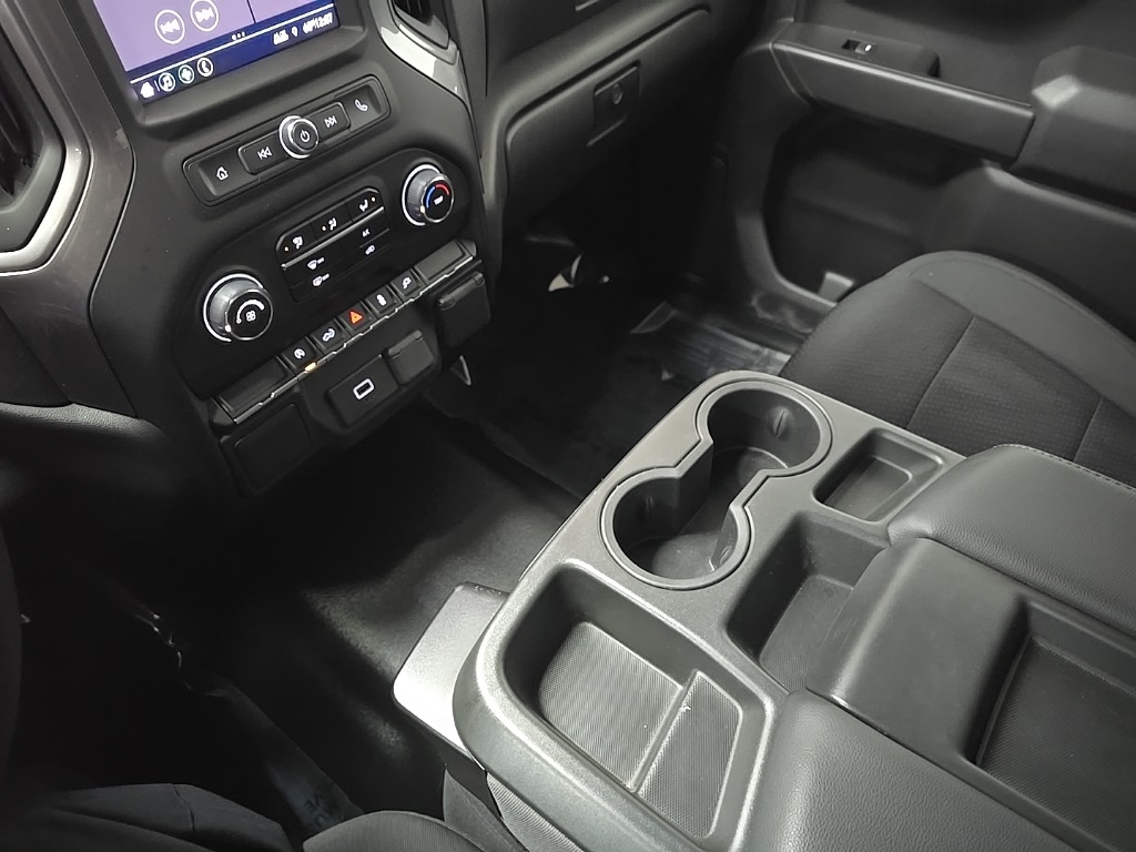 2020 Chevrolet Silverado 1500 Custom photo 26