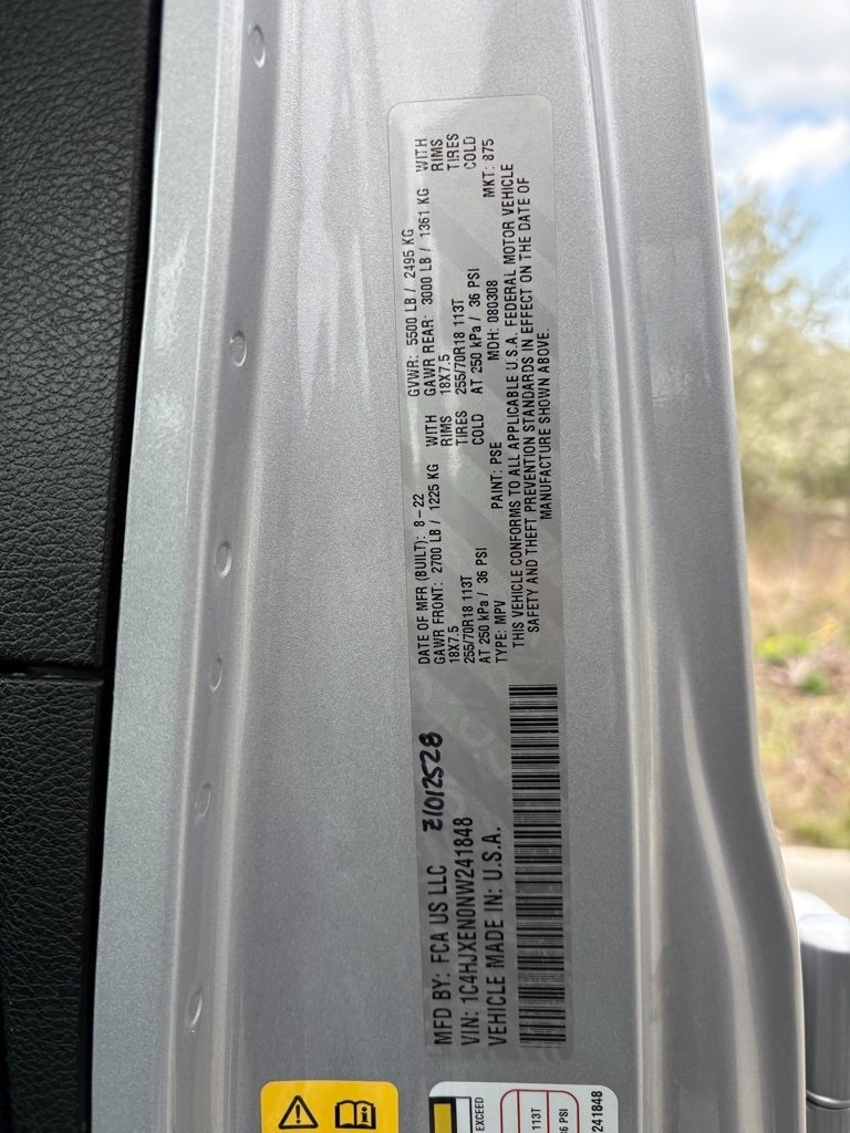 2022 Jeep Wrangler Unlimited Sahara photo 31