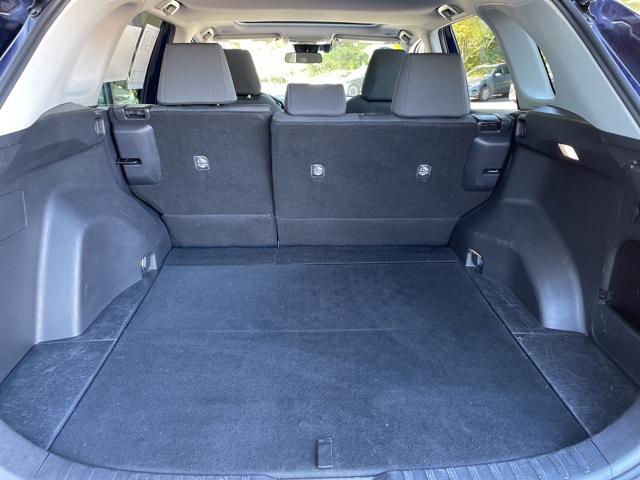 2023 Toyota RAV4 XLE photo 2