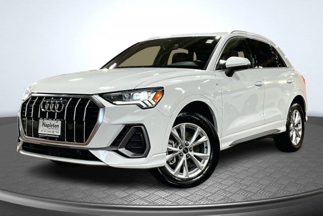 2024 Audi Q3 S Line Premium's photo