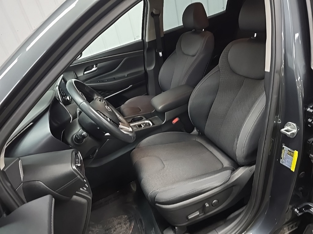 2020 Hyundai Santa Fe SEL photo 27
