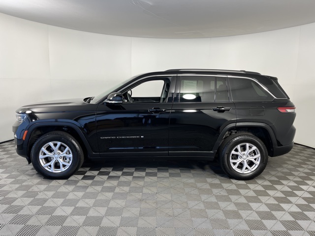 2022 Jeep Grand Cherokee Limited photo 4