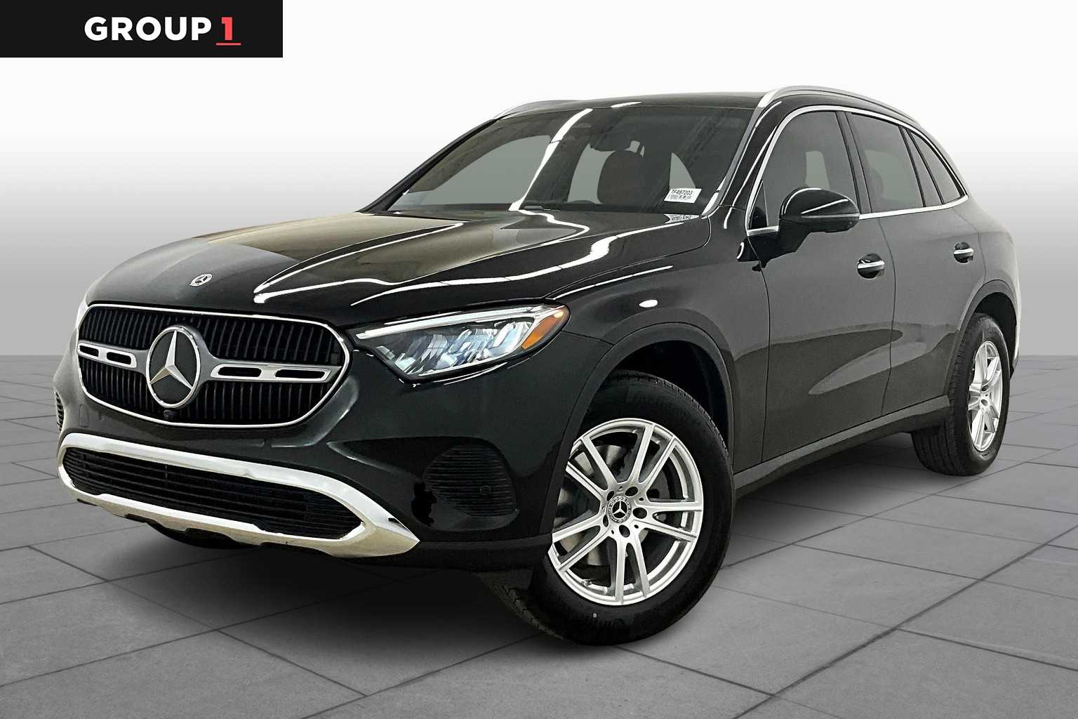 2026 Mercedes-Benz GLC Base's photo