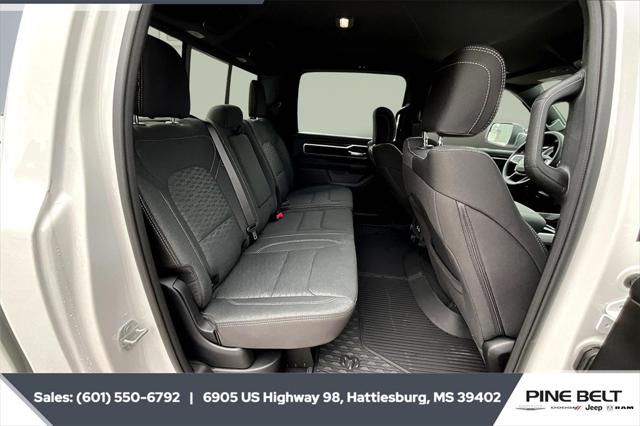 2025 Ram 1500 Big Horn photo 7