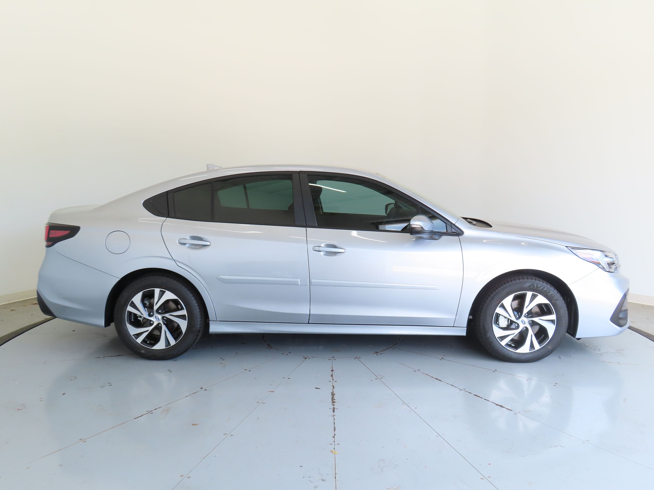 2025 Subaru Legacy Premium photo 2