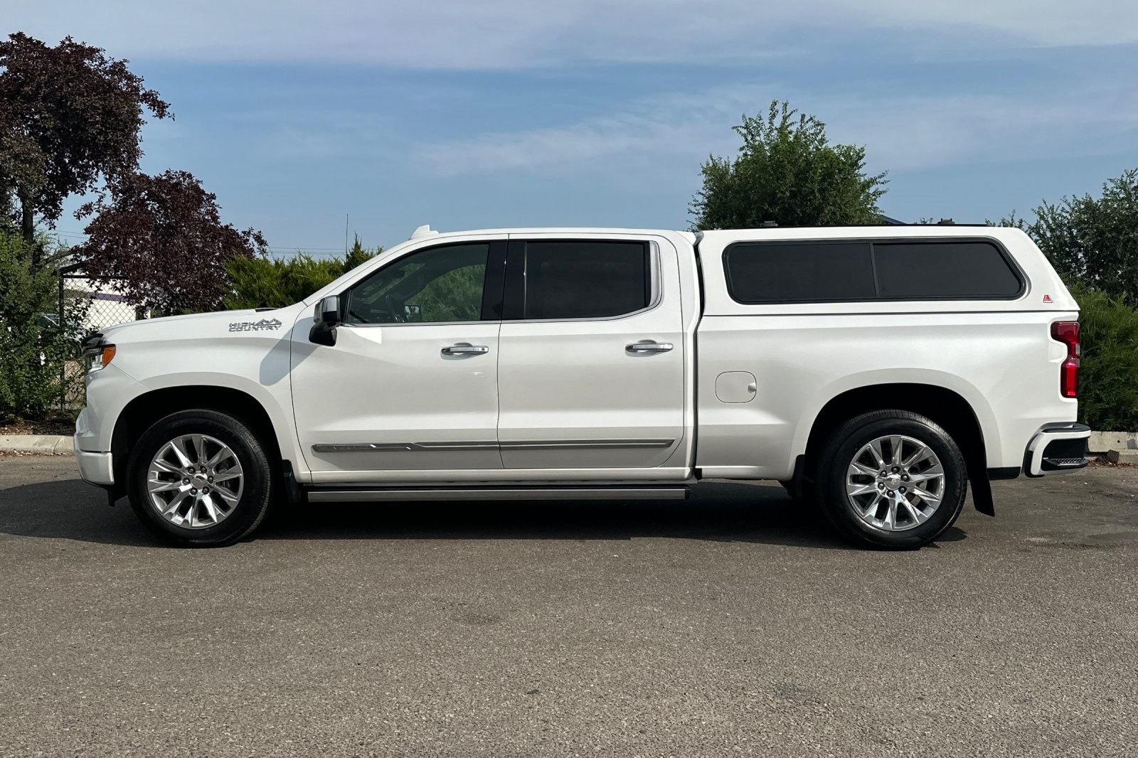 2023 Chevrolet Silverado 1500 High Country photo 7