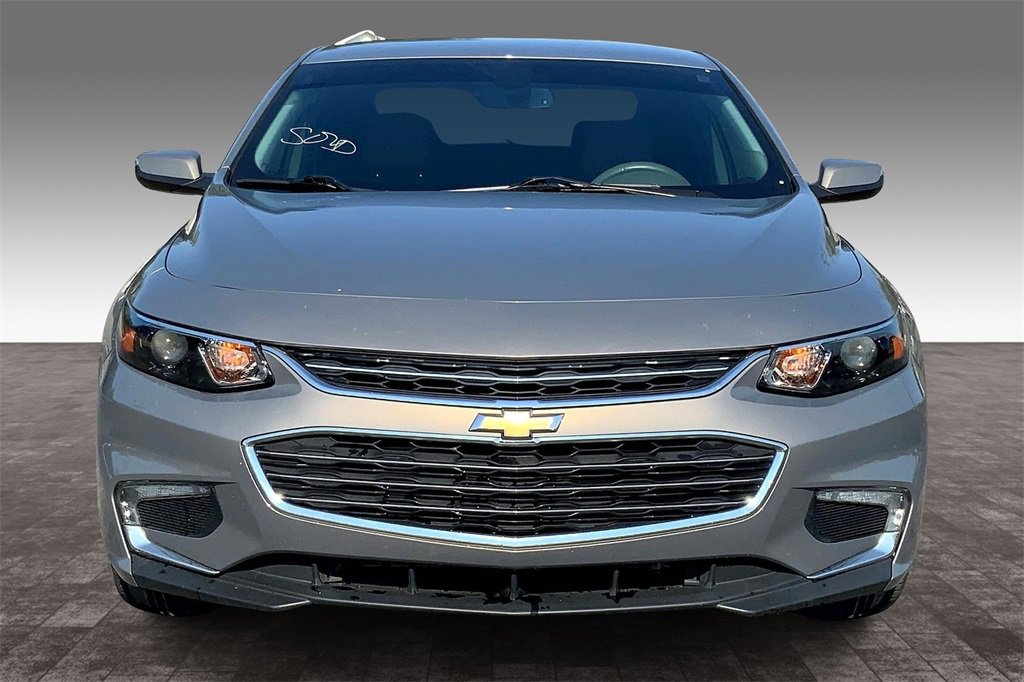 2018 Chevrolet Malibu 1LT photo 3