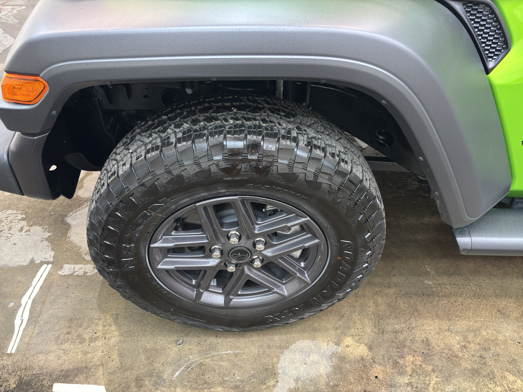 2025 Jeep Wrangler Sport S photo 11