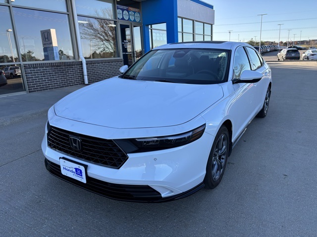 2025 Honda Accord Hybrid EX-L's photo