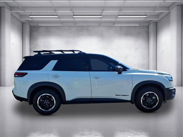 2023 Nissan Pathfinder Rock Creek photo 2
