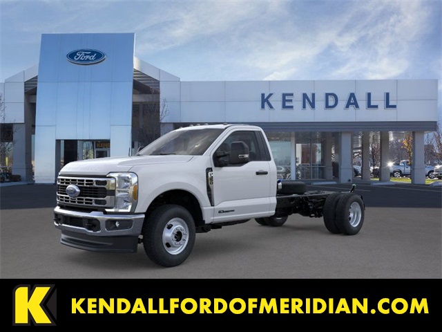 2026 Ford F-350 Super Duty Chassis Cab XL's photo