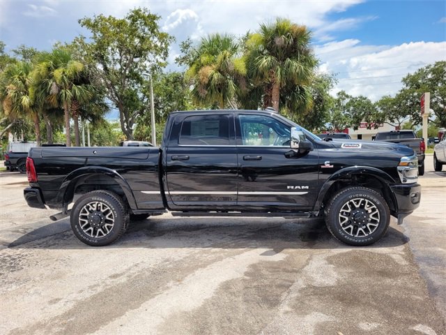 2025 Ram 2500 Limited photo 3