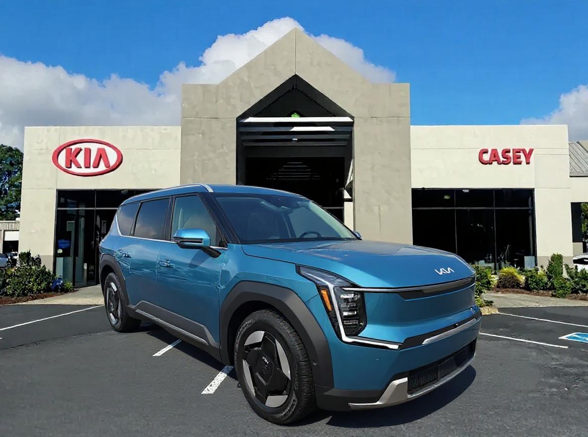 2026 Kia EV9 Wind's photo