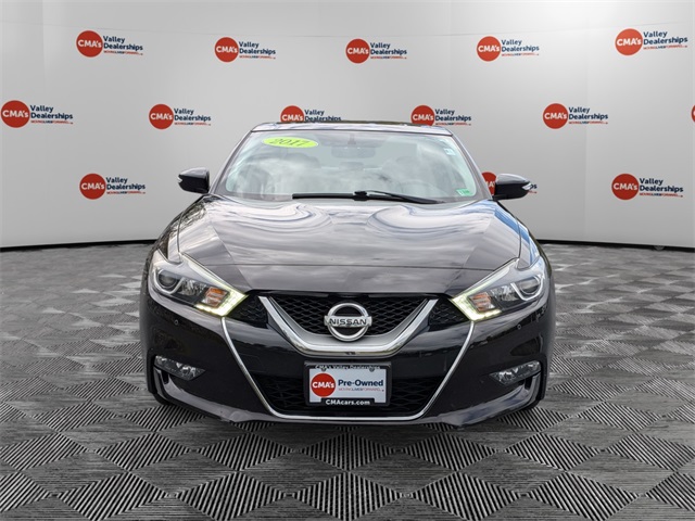 2017 Nissan Maxima SL photo 2