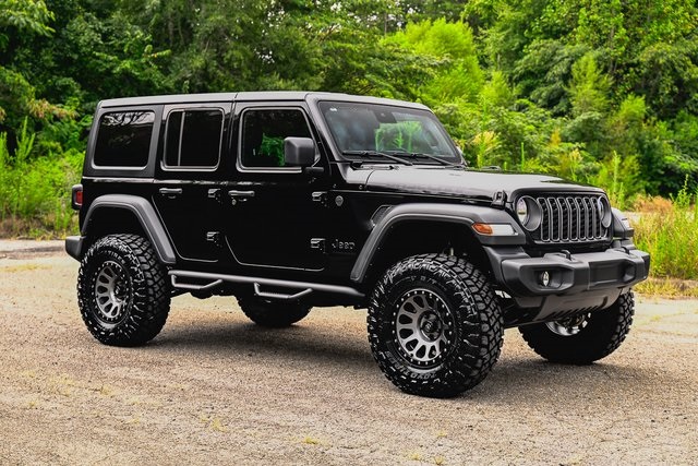 2025 Jeep Wrangler Sport S photo 34