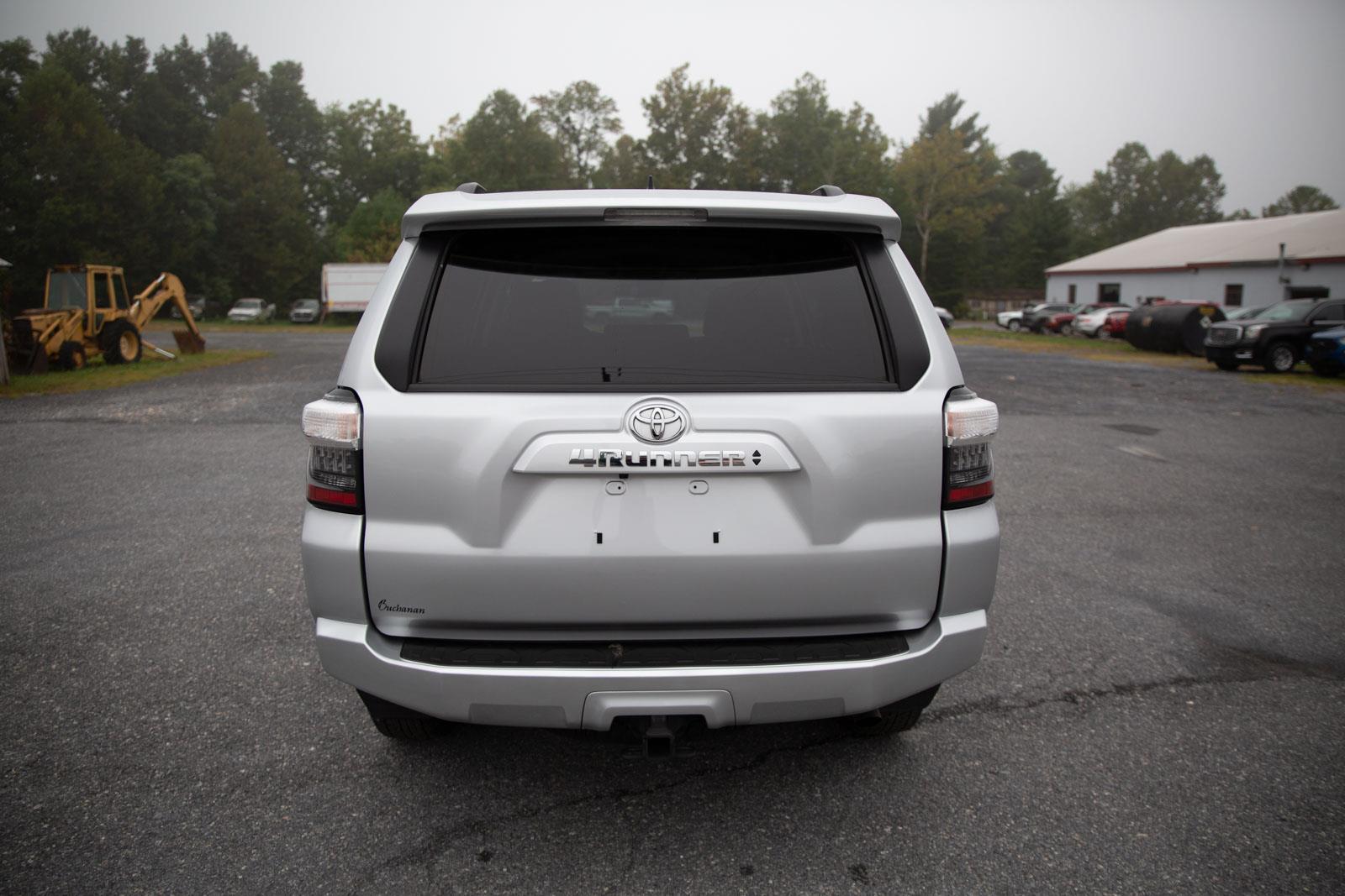 2024 Toyota 4Runner SR5 Premium photo 3