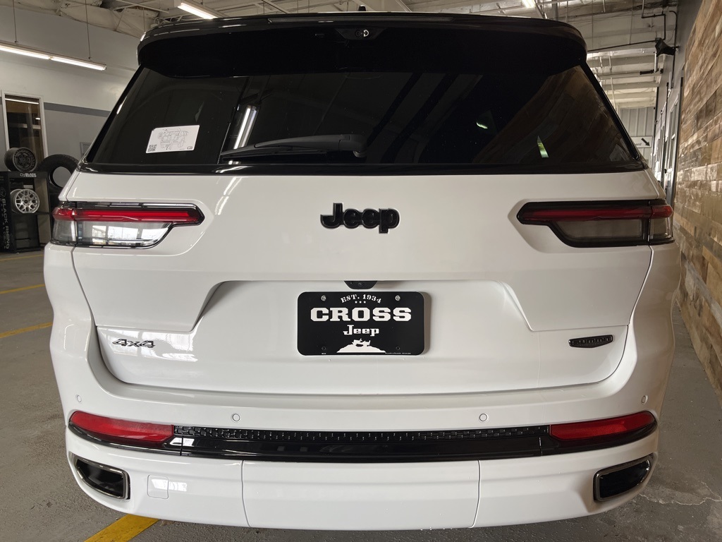 2025 Jeep Grand Cherokee L Summit Reserve photo 18