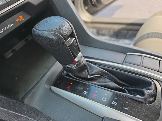 2018 Honda Civic LX photo 21