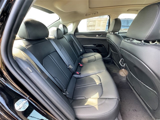 2025 Kia K5 EX photo 18