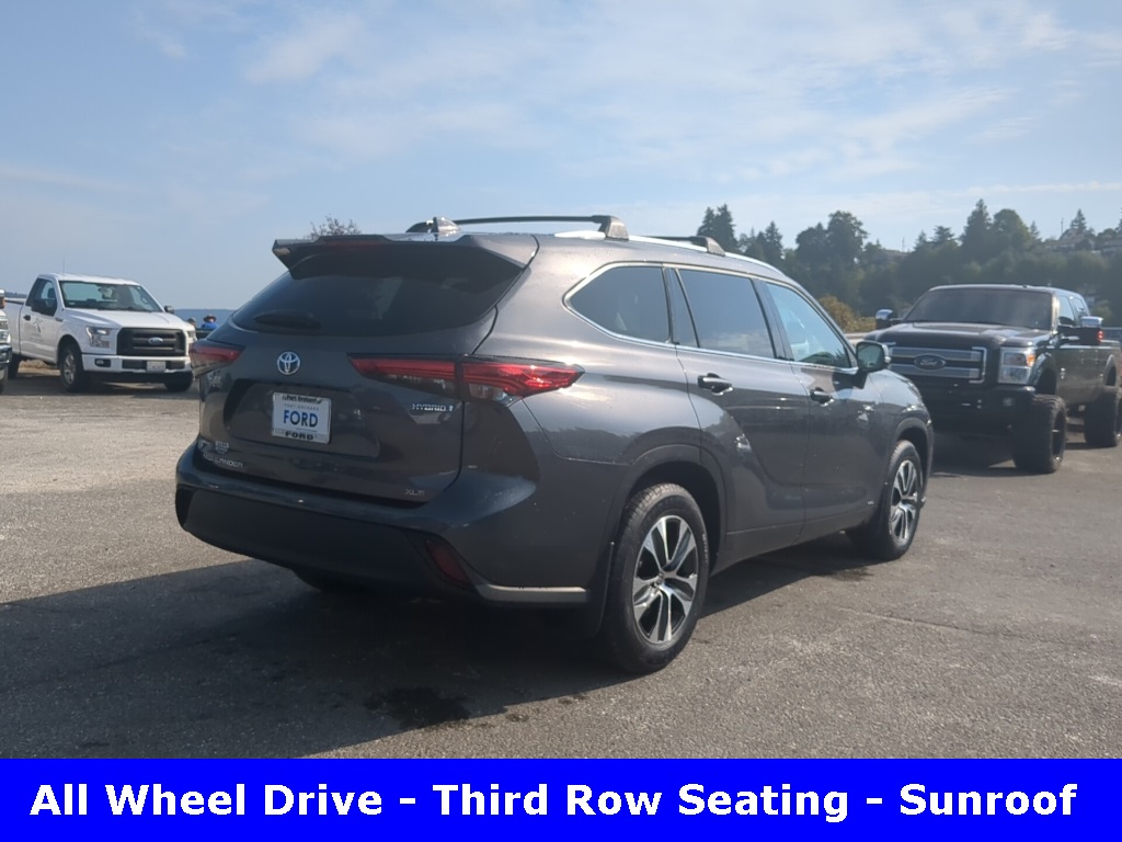 2021 Toyota Highlander Hybrid XLE photo 16