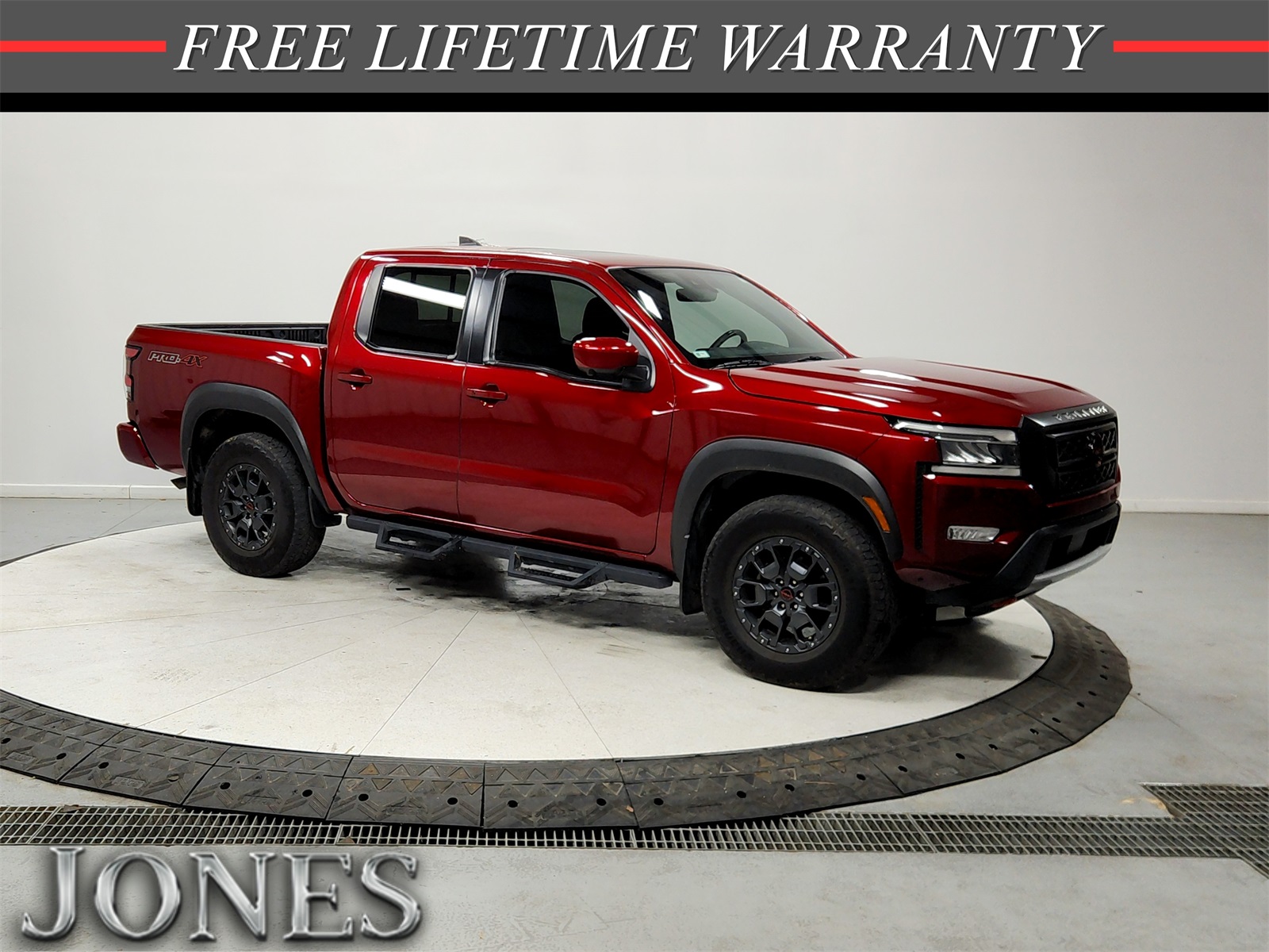 2023 Nissan Frontier PRO-4X's photo